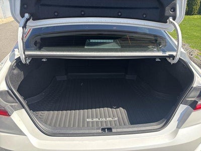 2025 Toyota Camry XSE (Natl)