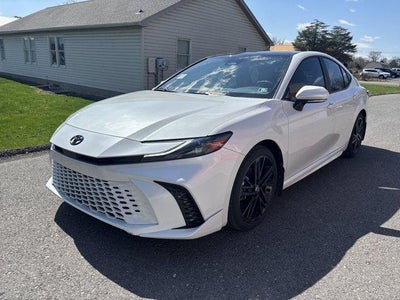 2025 Toyota Camry XSE (Natl)