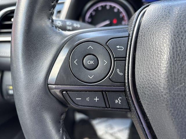 2024 Toyota Camry SE Auto (SE)