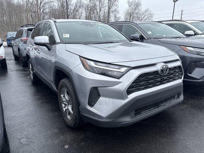 2025 Toyota RAV4 Hybrid XLE AWD (Natl)