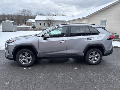 2025 Toyota RAV4 Hybrid XLE AWD (Natl)