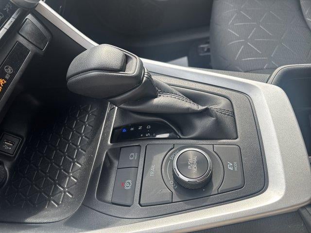 2025 Toyota RAV4 Hybrid XLE AWD (Natl)