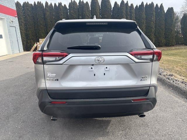 2025 Toyota RAV4 Hybrid XLE AWD (Natl)