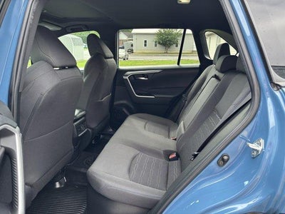2022 Toyota RAV4 Hybrid SE AWD (Natl)