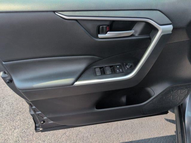 2023 Toyota RAV4 Hybrid SE AWD (Natl)
