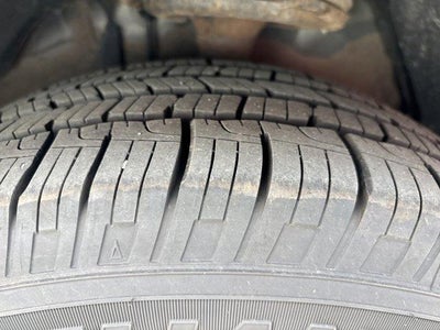 2013 Toyota Camry 4dr Sdn I4 Auto LE (Natl)