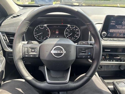 2025 Nissan Rogue AWD SV