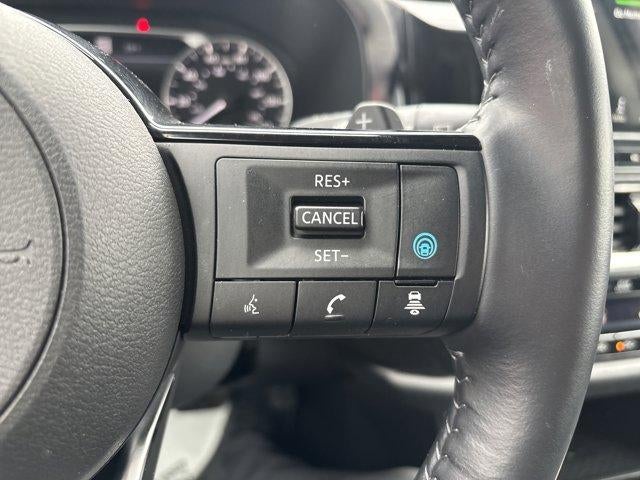 2025 Nissan Pathfinder SL 4WD