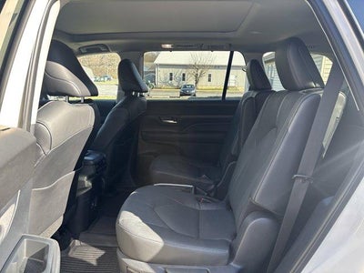 2024 Toyota Grand Highlander Platinum AWD (Natl)