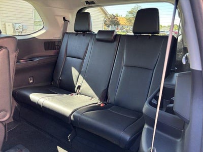 2025 Toyota Grand Highlander XLE AWD (Natl)