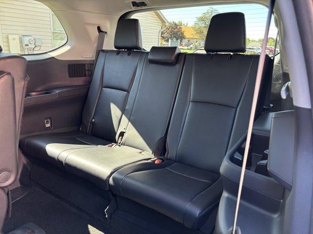 2025 Toyota Grand Highlander XLE AWD (Natl)