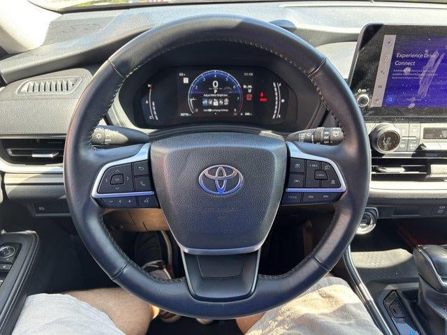 2025 Toyota Grand Highlander XLE AWD (Natl)