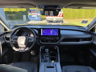 2024 Toyota Grand Highlander Hybrid Limited AWD (Natl)