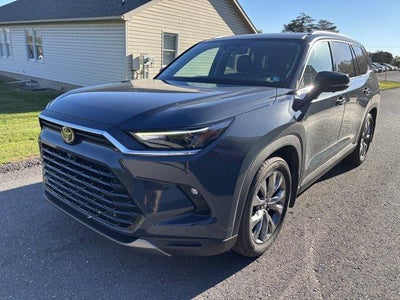 2024 Toyota Grand Highlander Hybrid Limited AWD (Natl)