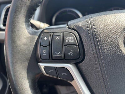 2019 Toyota Highlander Hybrid Limited Platinum V6 AWD (Natl)