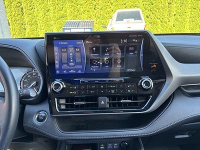 2022 Toyota Highlander Limited AWD (Natl)