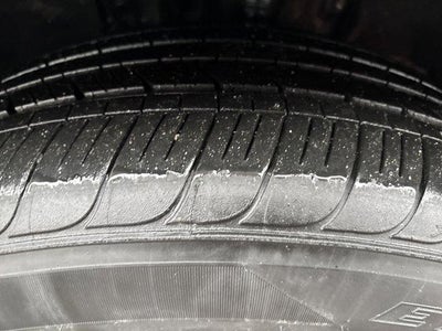 2025 Toyota Highlander Hybrid Platinum AWD (Natl)