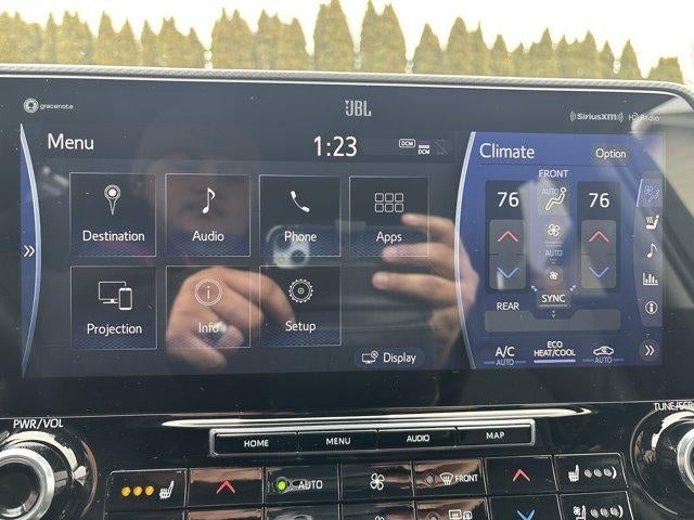 2022 Toyota Highlander Platinum AWD (Natl)