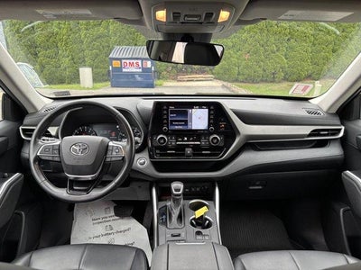 2021 Toyota Highlander XLE AWD (Natl)