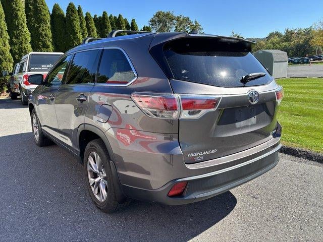 2015 Toyota Highlander AWD 4dr V6 XLE (Natl)