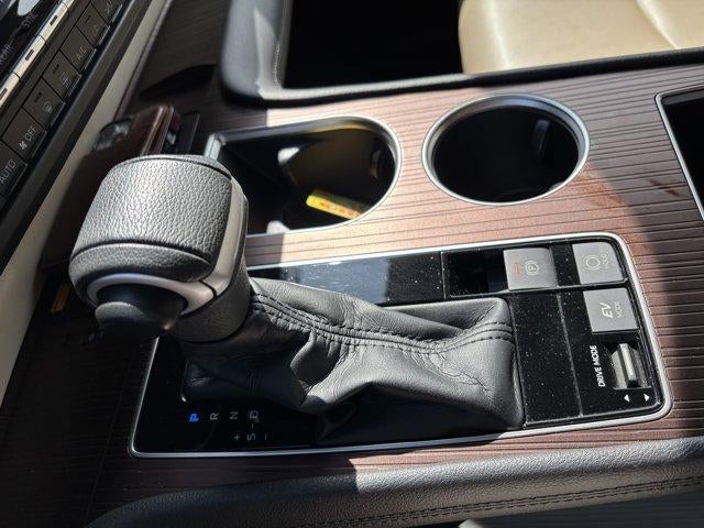 2021 Toyota Sienna XLE FWD 8-Passenger (Natl)