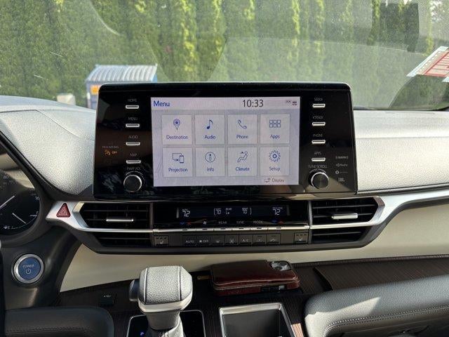 2021 Toyota Sienna XLE FWD 8-Passenger (Natl)
