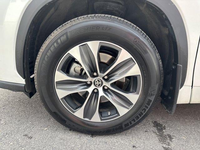 2024 Toyota Highlander XLE AWD (Natl)