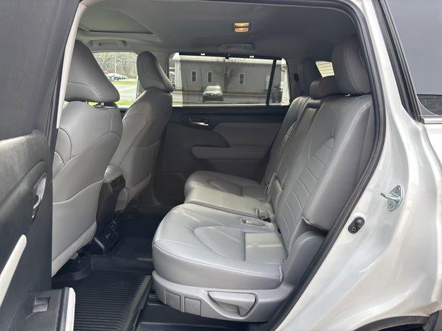 2024 Toyota Highlander XLE AWD (Natl)