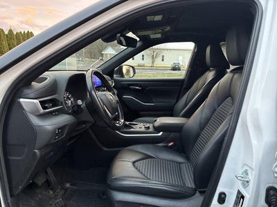 2023 Toyota Highlander XSE AWD (Natl)