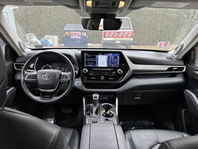 2022 Toyota Highlander Hybrid Limited AWD (Natl)