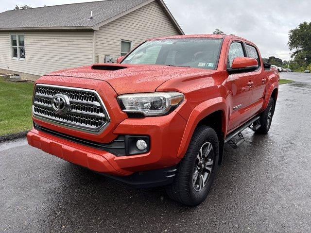 2016 Toyota Tacoma 4WD Double Cab Short Bed V6 Automatic TRD Sport (Natl)