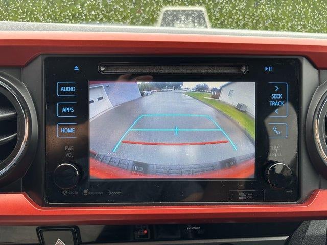 2016 Toyota Tacoma 4WD Double Cab Short Bed V6 Automatic TRD Sport (Natl)