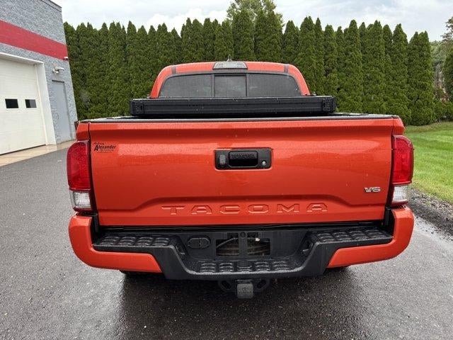 2016 Toyota Tacoma 4WD Double Cab Short Bed V6 Automatic TRD Sport (Natl)