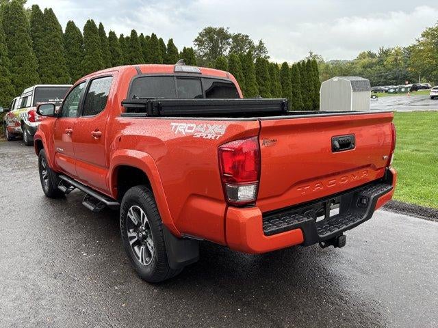 2016 Toyota Tacoma 4WD Double Cab Short Bed V6 Automatic TRD Sport (Natl)