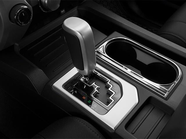 2014 Toyota Tundra 4WD Truck 4WD CrewMax Short Bed 5.7L SR5 (Natl)