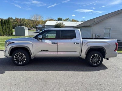 2024 Toyota Tundra 4WD 4WD Limited CrewMax 5.5' Bed (Natl)