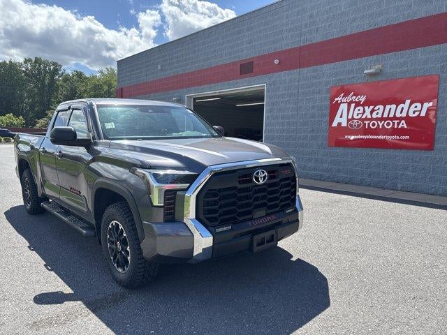 2023 Toyota Tundra 4WD 4WD SR5 Double Cab 6.5' Bed (Natl)