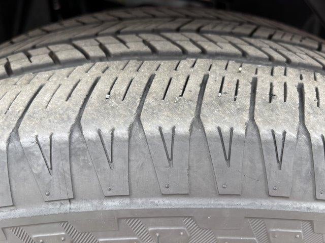 2024 Toyota Tundra 4WD 4WD SR5 CrewMax 5.5' Bed (SE)
