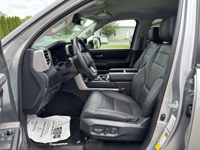 2024 Toyota Tundra 4WD 4WD SR5 CrewMax 5.5' Bed (SE)
