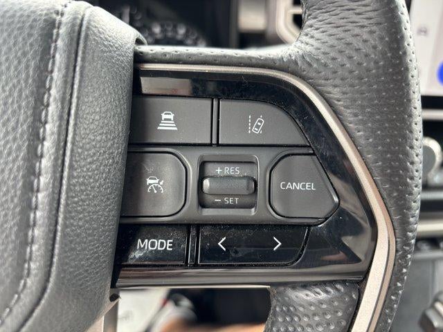 2024 Toyota Tundra 4WD 4WD SR5 CrewMax 5.5' Bed (SE)