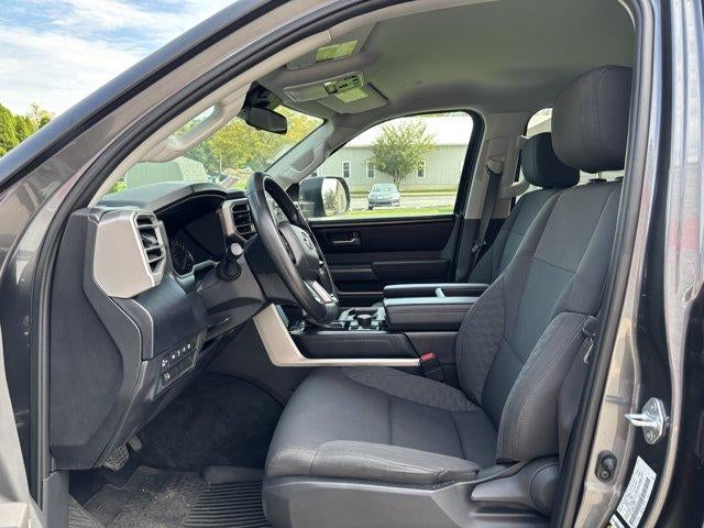2024 Toyota Tundra 4WD 4WD SR5 CrewMax 5.5' Bed (SE)