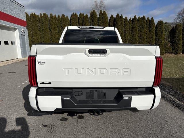 2025 Toyota Tundra 4WD 4WD SR5 CrewMax 5.5' Bed (SE)