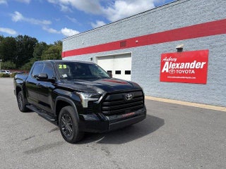 2023 Toyota Tundra 4WD 4WD SR5 CrewMax 5.5' Bed (SE)