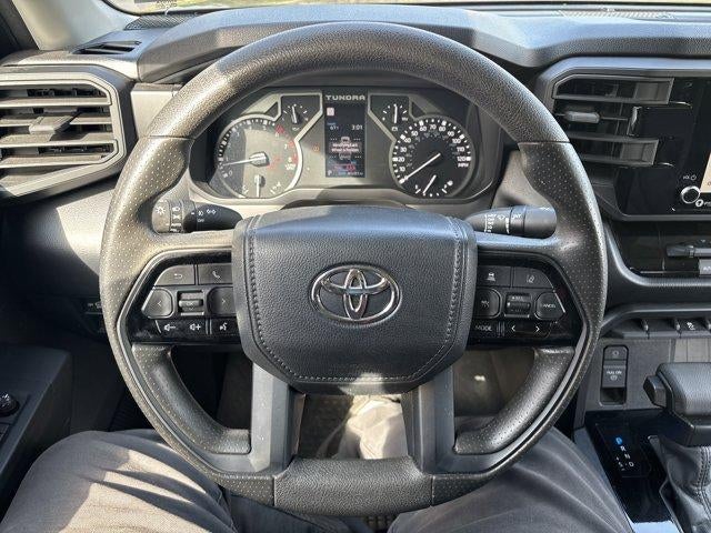 2024 Toyota Tundra 4WD 4WD SR5 CrewMax 5.5' Bed (SE)