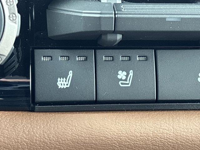 2026 Toyota Tundra 4WD 4WD 1794 Edition CrewMax 5.5' Bed (Natl)