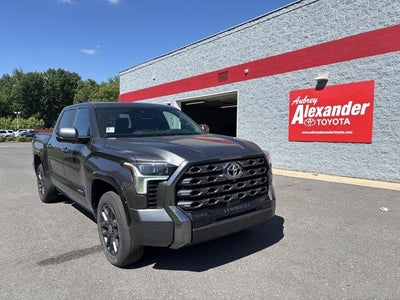 2024 Toyota Tundra 4WD 4WD Platinum CrewMax 5.5' Bed (Natl)