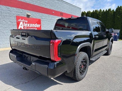 2025 Toyota Tundra 4WD 4WD TRD Pro Hybrid CrewMax 5.5' Bed (Natl)