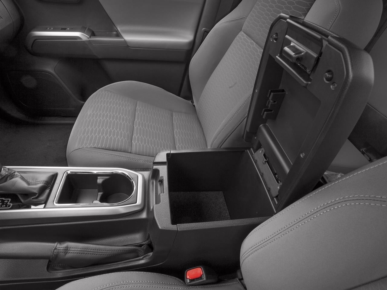 2016 Toyota Tacoma 4WD Access Cab Standard Bed V6 Automatic SR5 (SE)