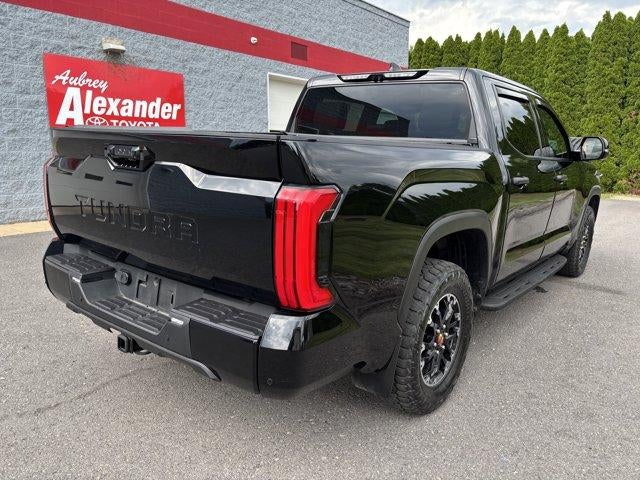 2025 Toyota Tundra 4WD 4WD SR5 CrewMax 5.5' Bed (SE)