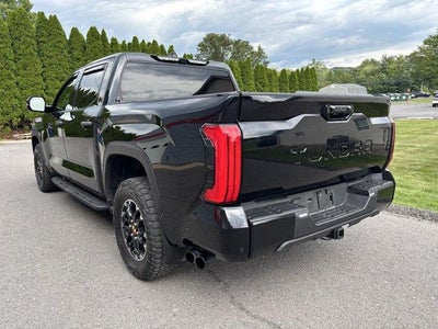 2025 Toyota Tundra 4WD 4WD SR5 CrewMax 5.5' Bed (SE)